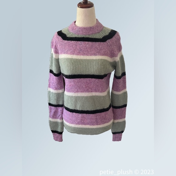 Veda UO- NWOT -Striped Wool Smock Sweater -  Size: Small - Picture 4 of 6